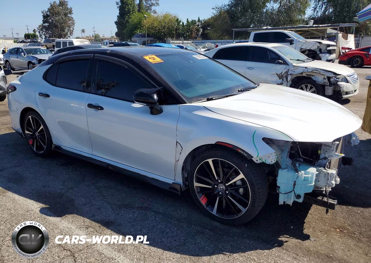 2020 Toyota Camry Xse VIN:4T1K61AK6LU322499 - 4