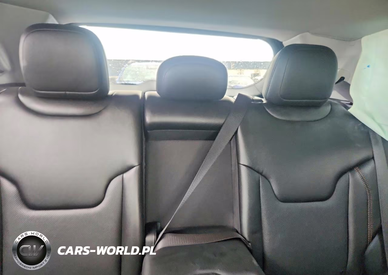 2020 Jeep Compass Limited VIN:3C4NJDCBXLT244706 - 10