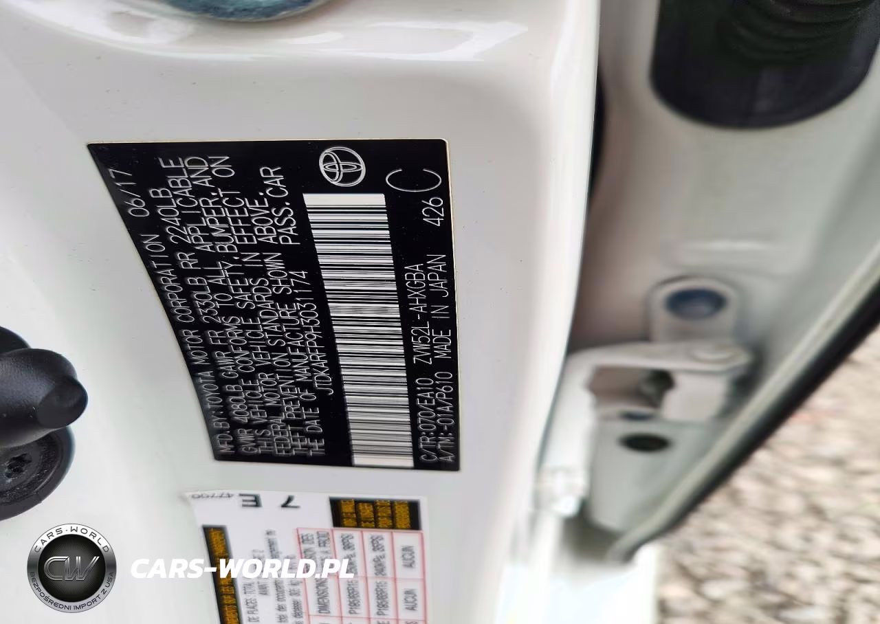 2017 Toyota Prius Prime Advanced VIN:JTDKARFP9H3031174 - 13