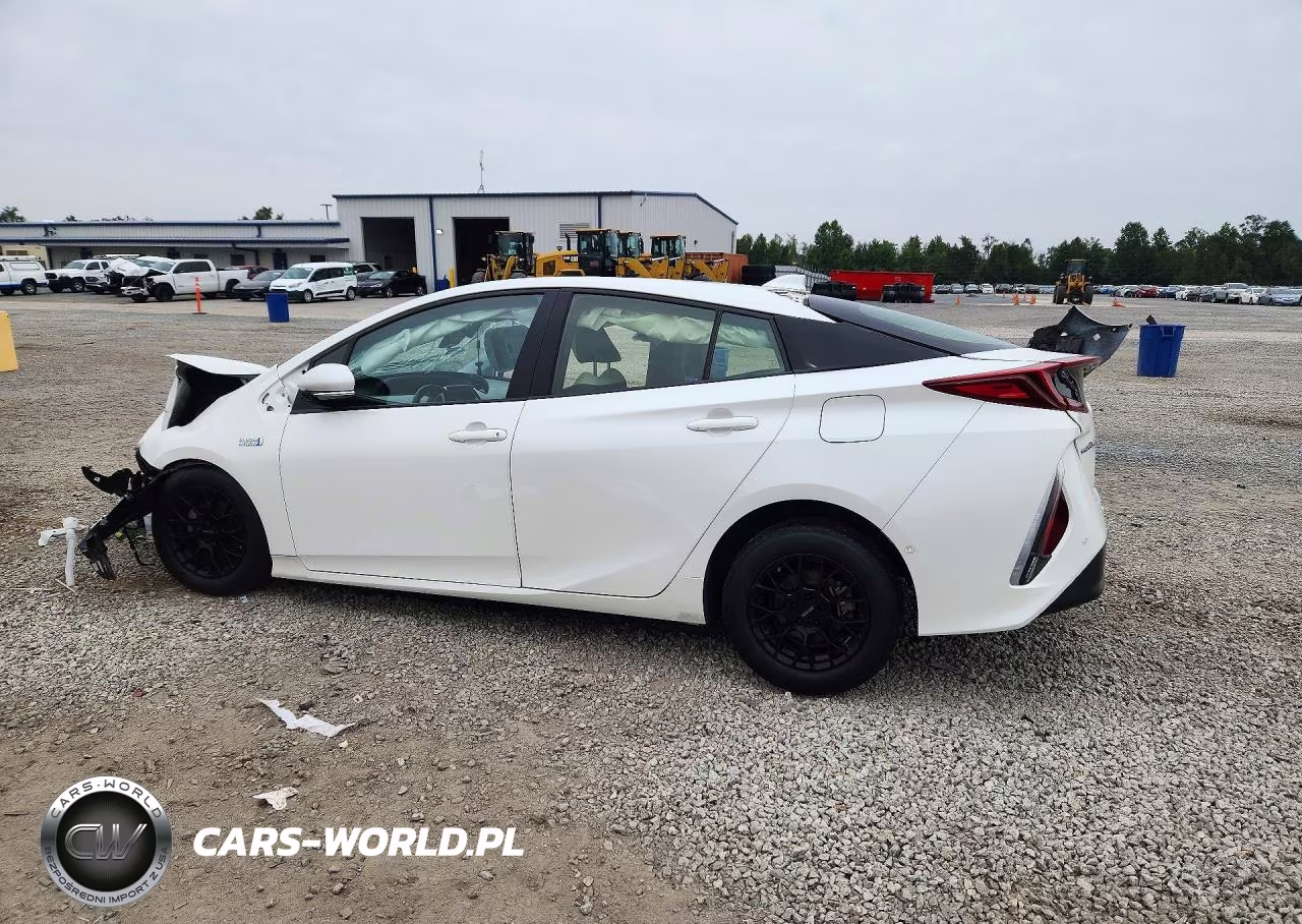 2017 Toyota Prius Prime Advanced VIN:JTDKARFP9H3031174 - 2