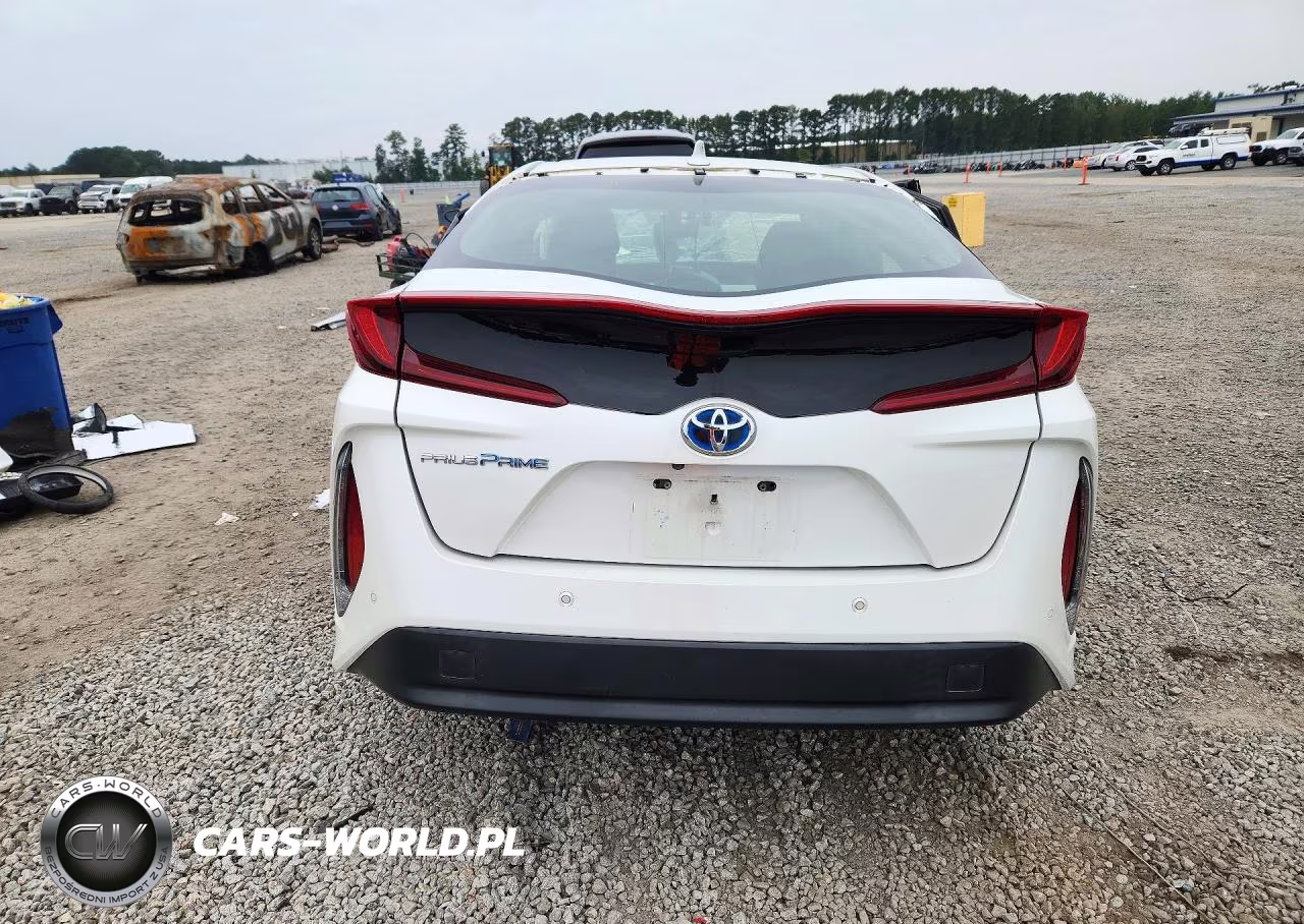 2017 Toyota Prius Prime Advanced VIN:JTDKARFP9H3031174 - 6