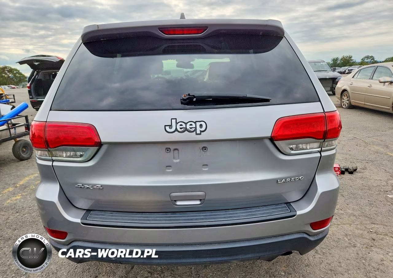 2016 Jeep Grand Cherokee Laredo VIN:1C4RJFAG0GC456611 - 6