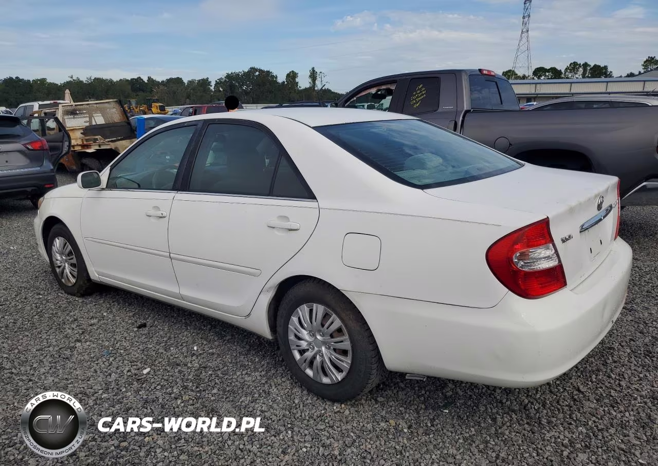 2002 Toyota Camry Le VIN:JTDBE32K320128469 - 2