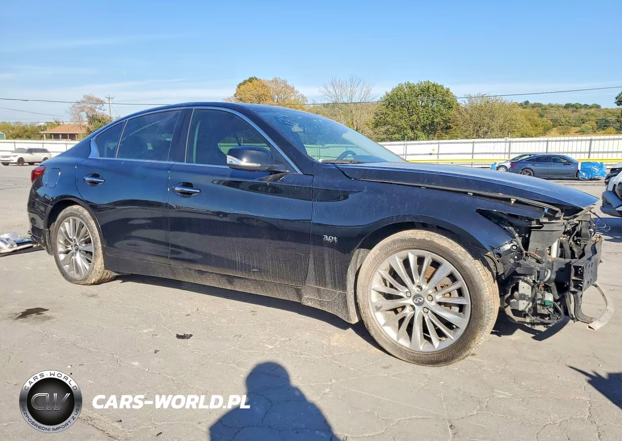 2018 Infiniti Q50 Luxe VIN:JN1EV7AR4JM439454 - 4