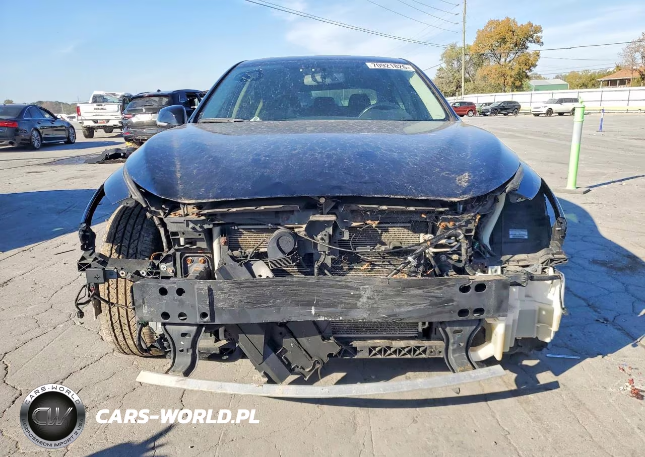 2018 Infiniti Q50 Luxe VIN:JN1EV7AR4JM439454 - 5