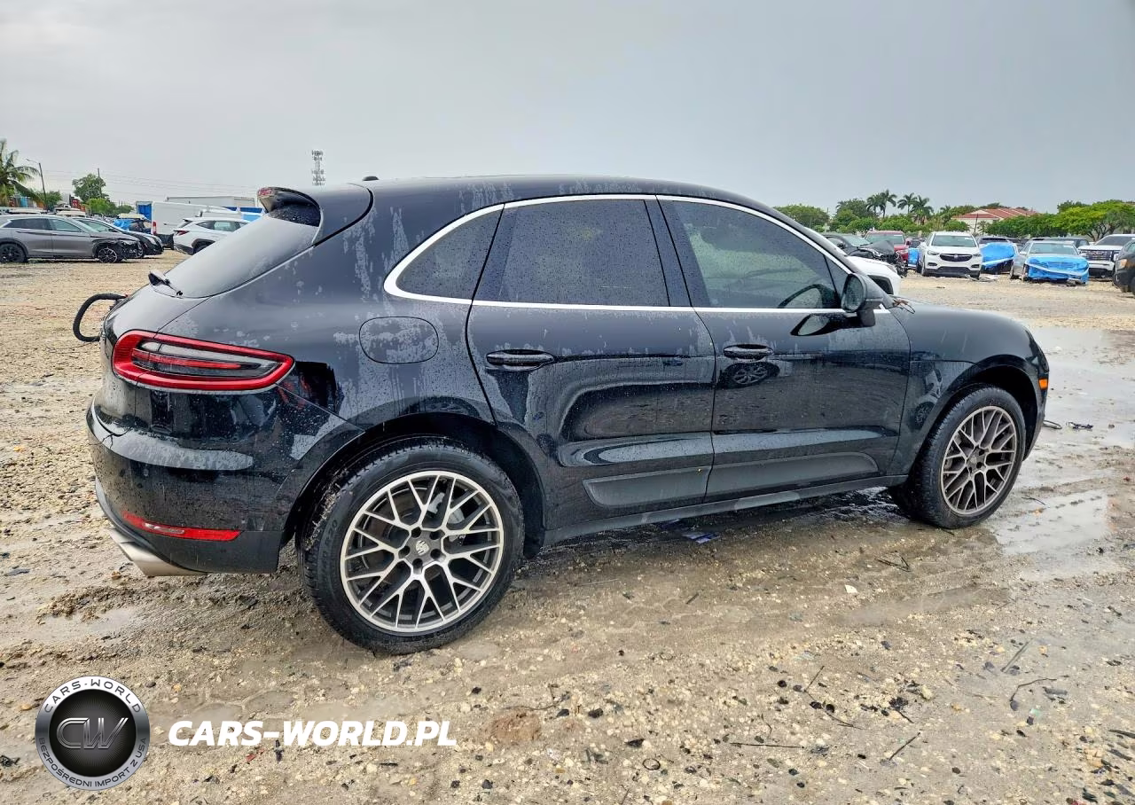 2017 Porsche Macan S VIN:WP1AB2A57HLB10847 - 3