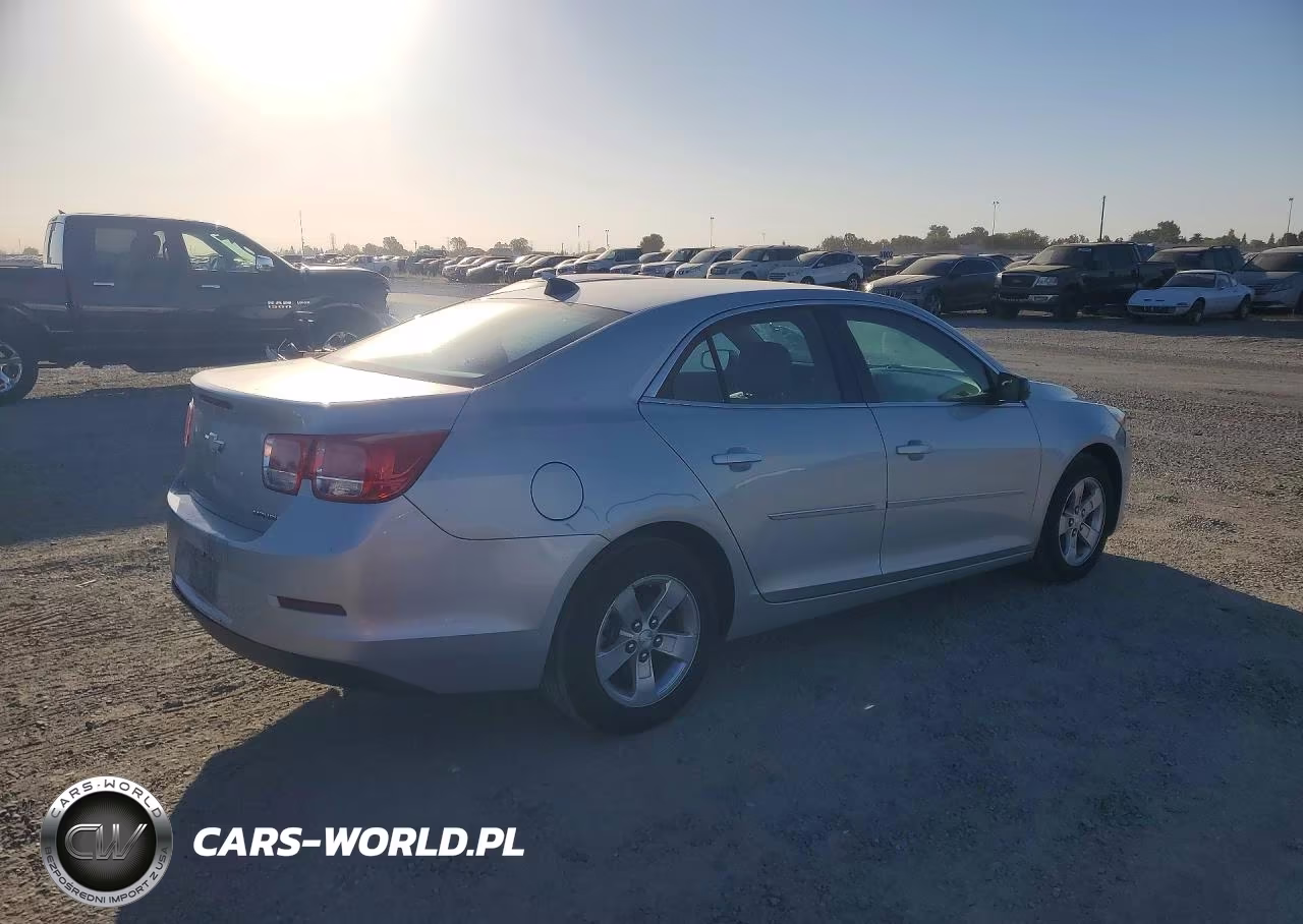 2013 Chevrolet Malibu Ls VIN:1G11B5SAXDF193593 - 3