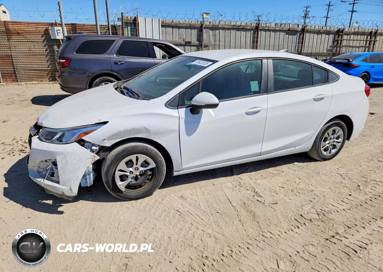 2019 Chevrolet Cruze Ls VIN:1G1BC5SM2K7150577 - 1