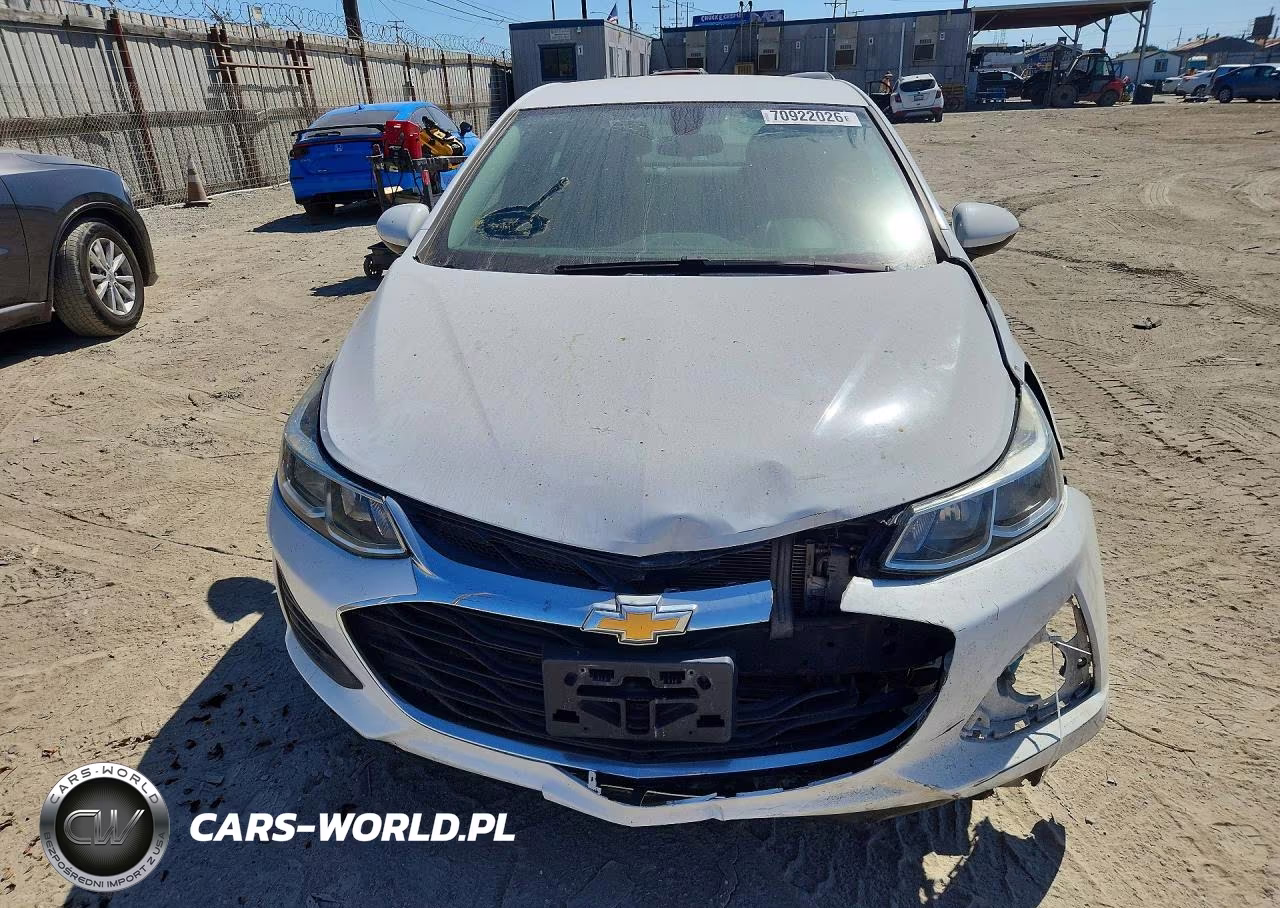 2019 Chevrolet Cruze Ls VIN:1G1BC5SM2K7150577 - 5