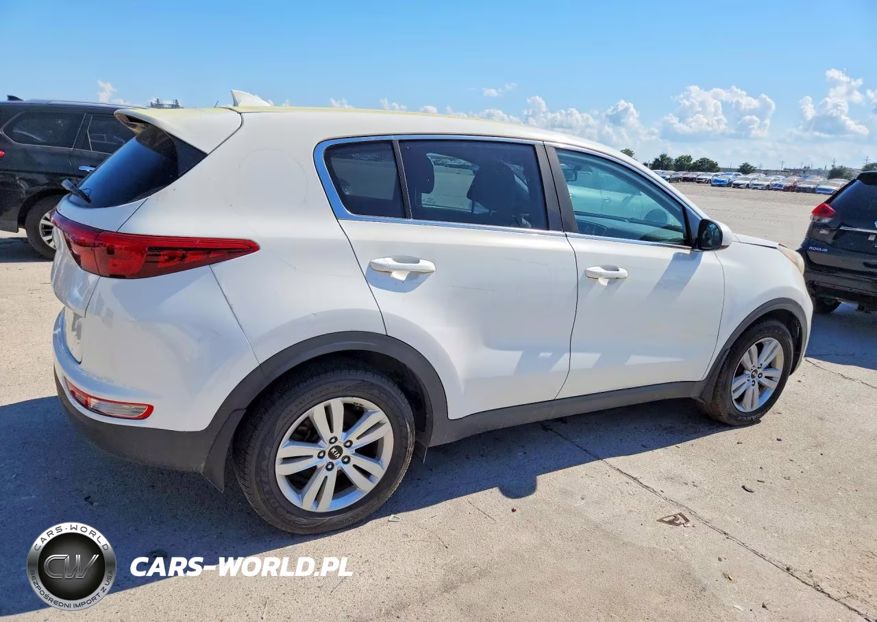 2017 Kia Sportage Lx VIN:KNDPM3AC8H7231437 - 3