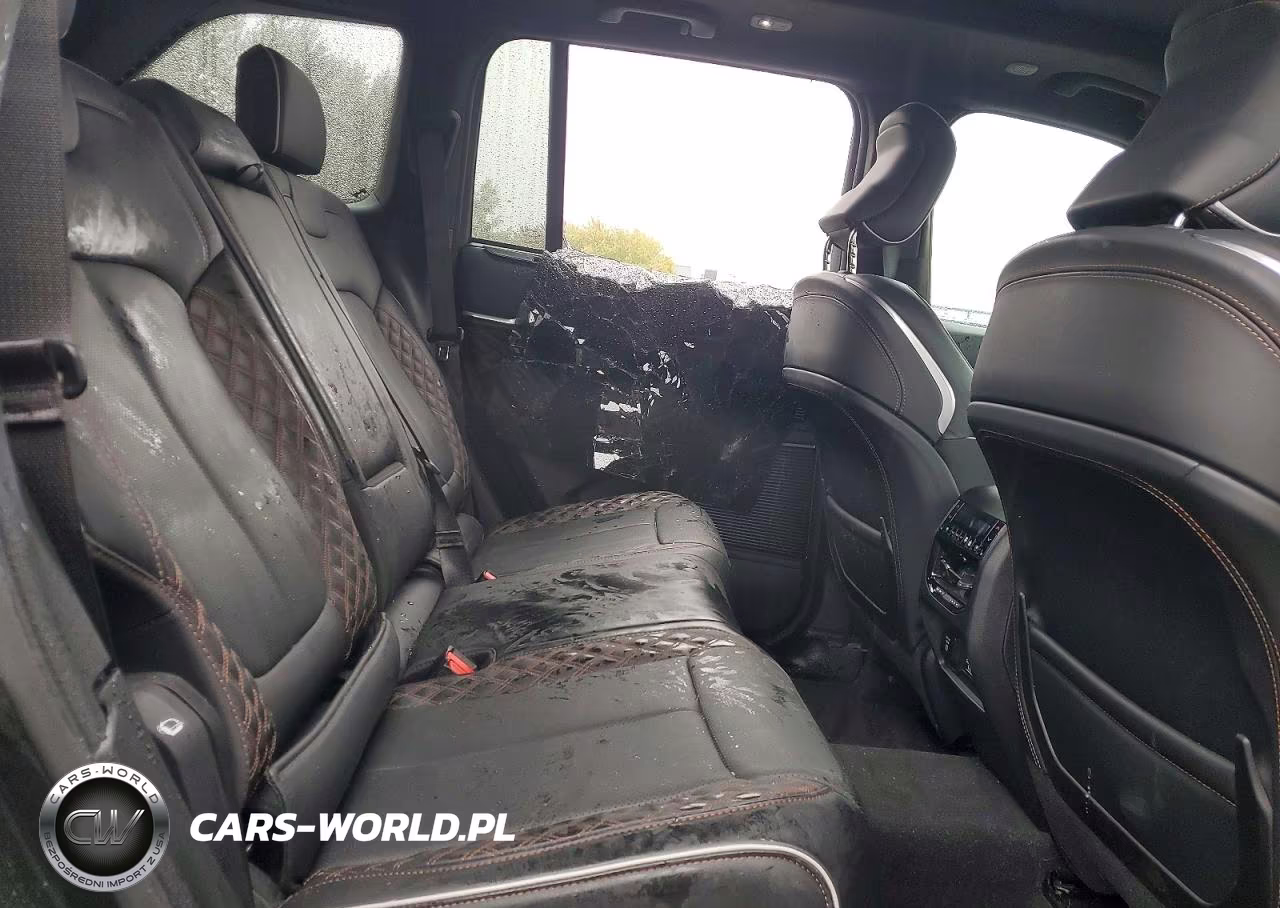 2023 Jeep Grand Cherokee Summit VIN:1C4RJHEG0P8875714 - 11