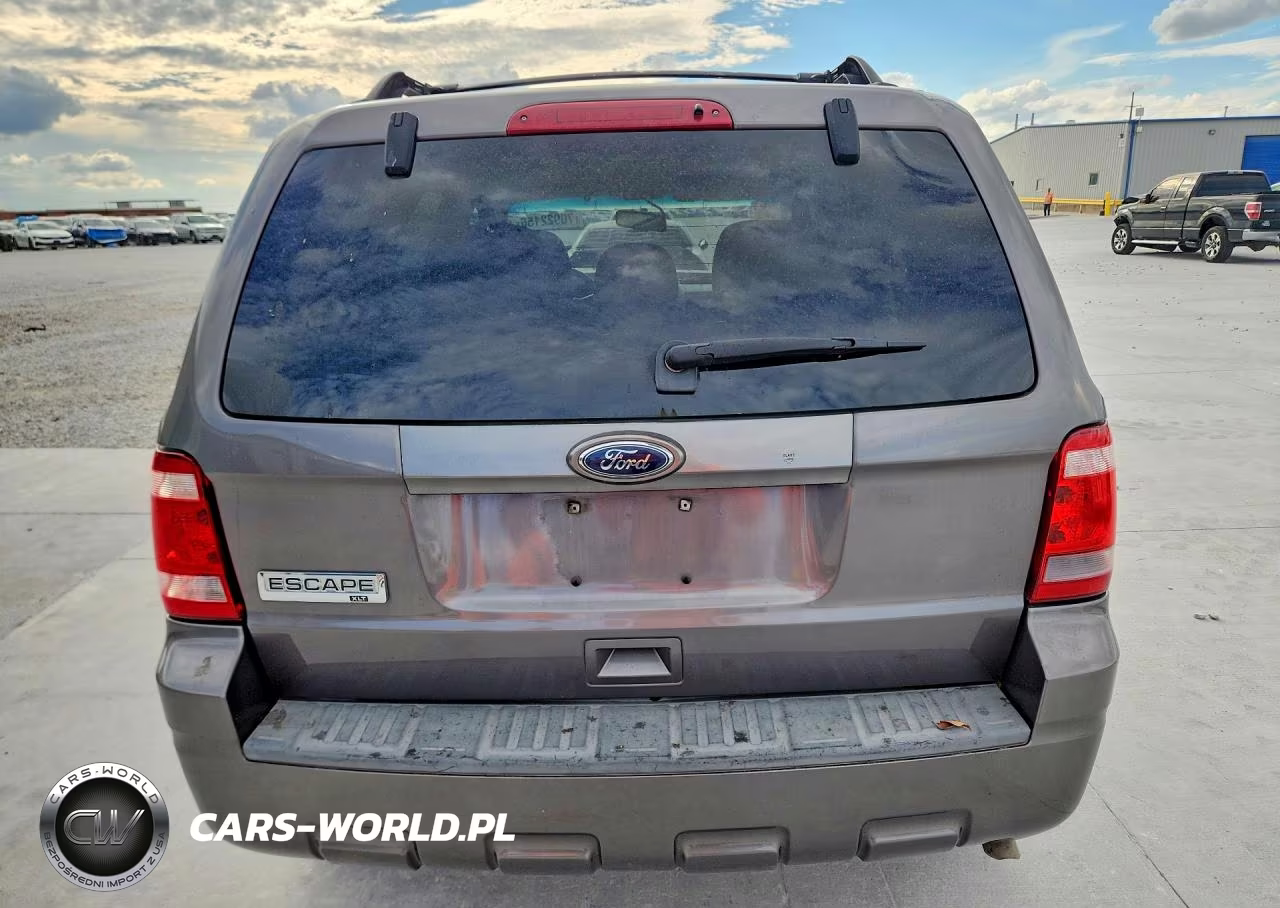 2010 Ford Escape Xlt VIN:1FMCU0D72AKB94105 - 6