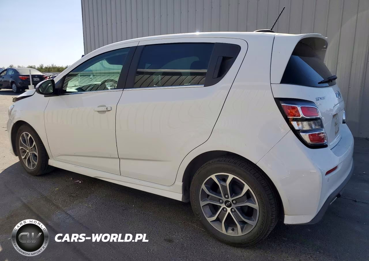 2020 Chevrolet Sonic Lt VIN:1G1JD6SB7L4137565 - 2