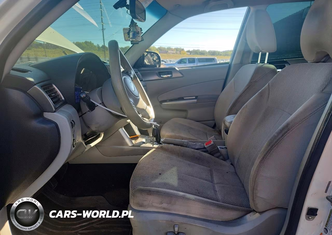 2013 Subaru Forester 2.5X Premium VIN:JF2SHADC8DH434817 - 7