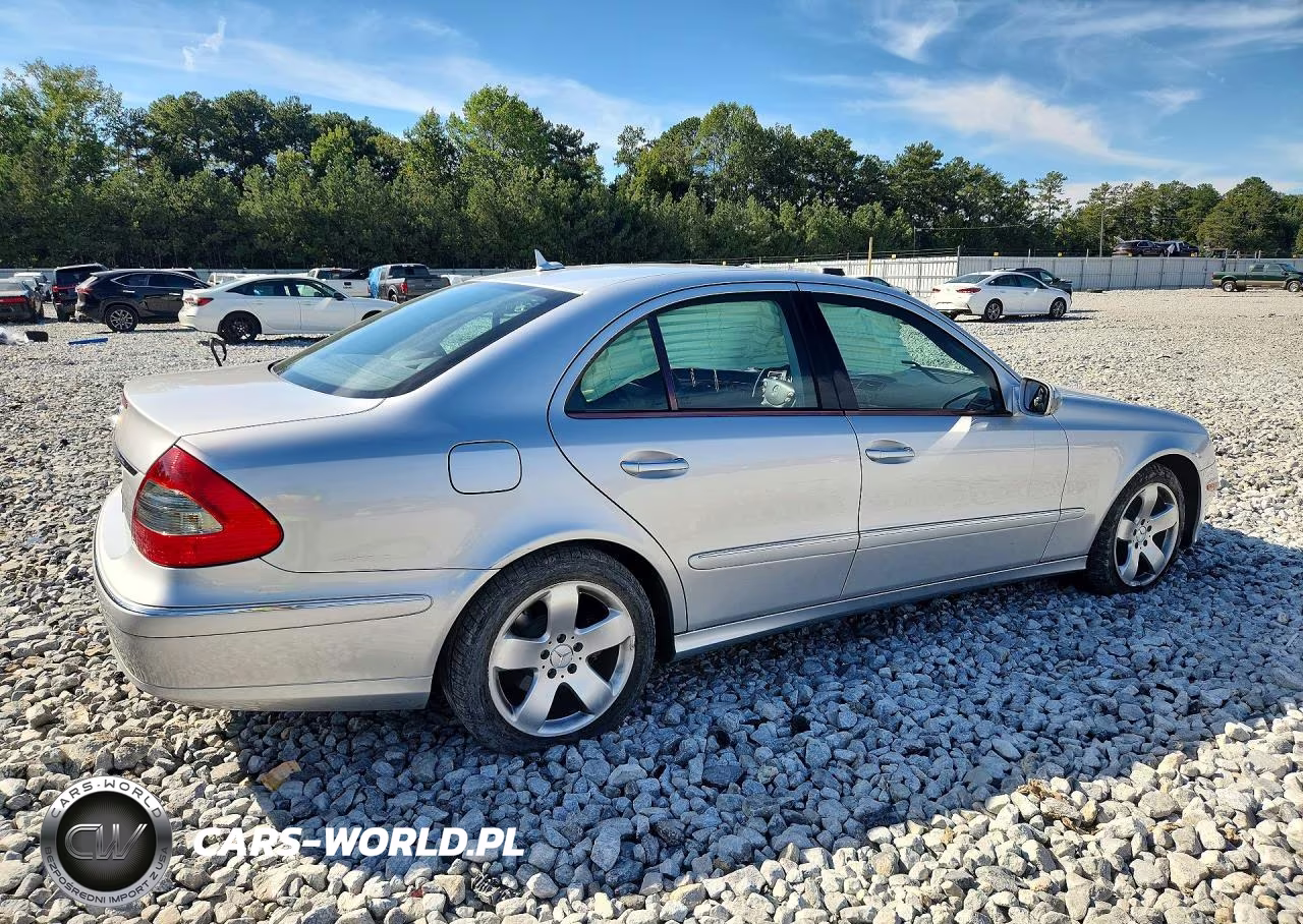 2007 Mercedes-Benz E 550 VIN:WDBUF72X07B079587 - 3