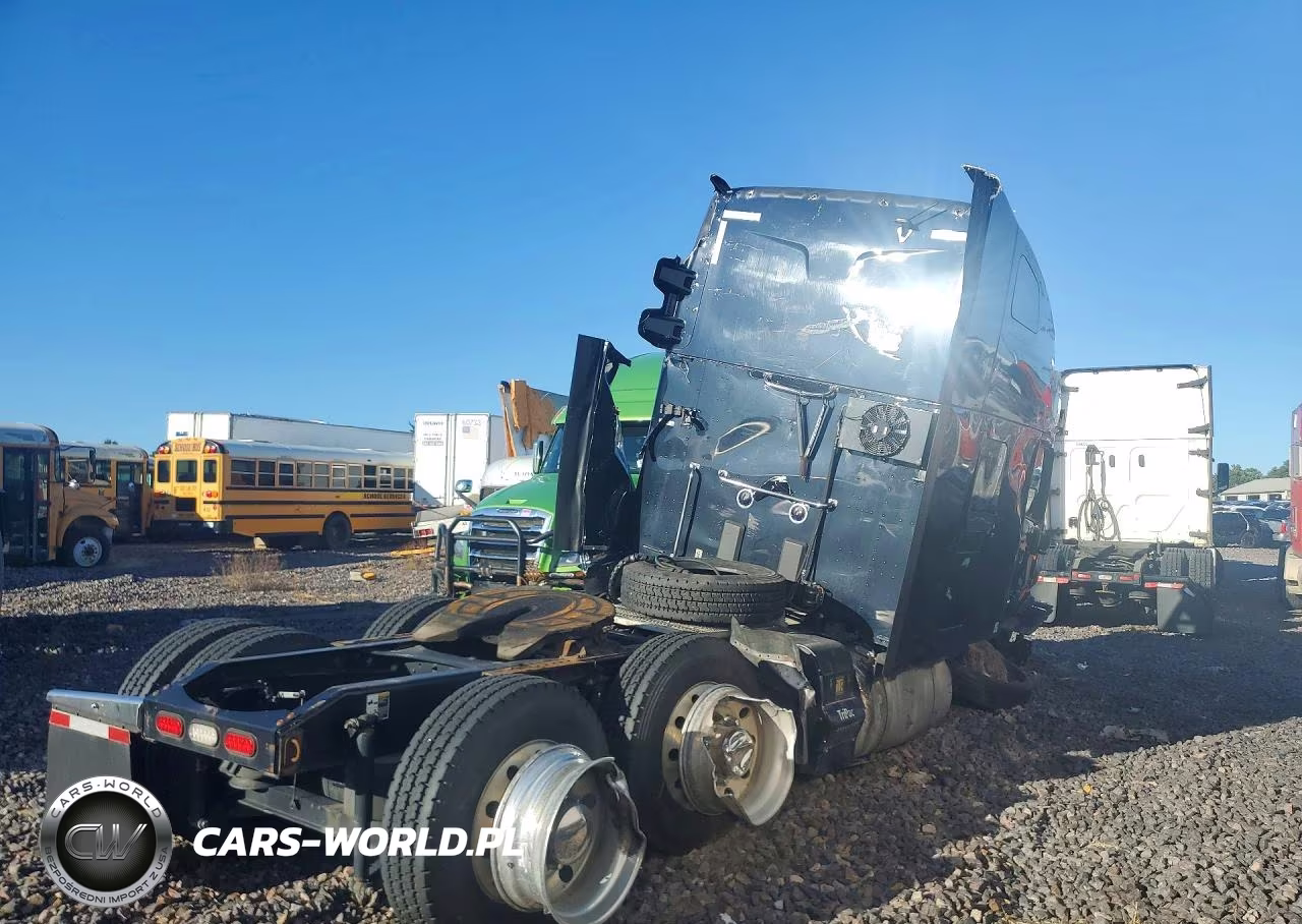 2021 Peterbilt 579 Semi Truck VIN:1XPBDP9X3MD753881 - 3
