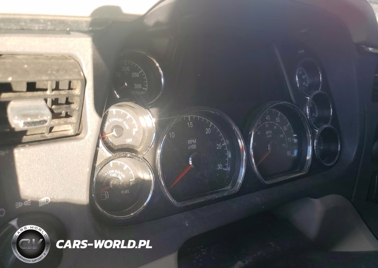 2021 Peterbilt 579 Semi Truck VIN:1XPBDP9X3MD753881 - 9