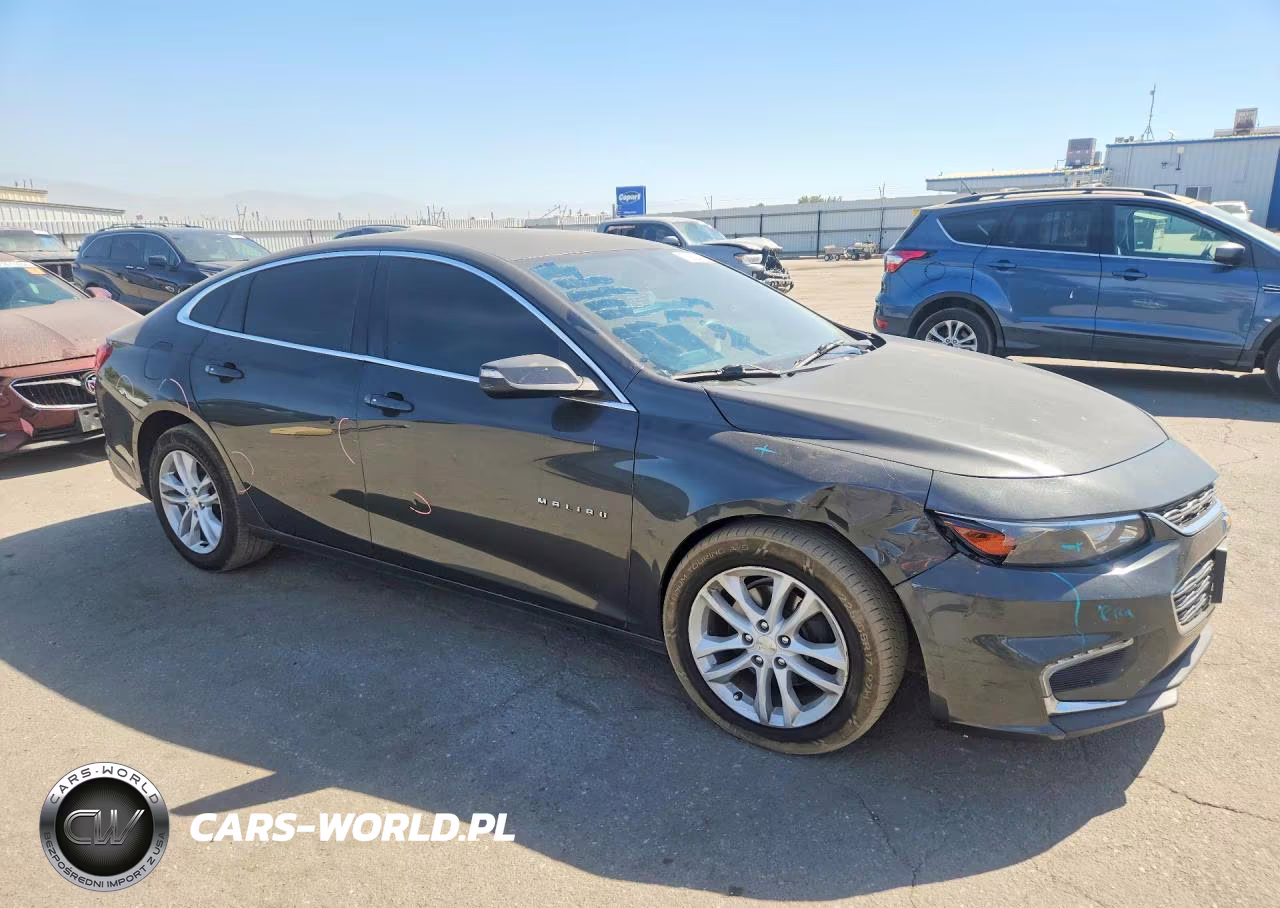 2016 Chevrolet Malibu Lt VIN:1G1ZE5ST0GF290527 - 4