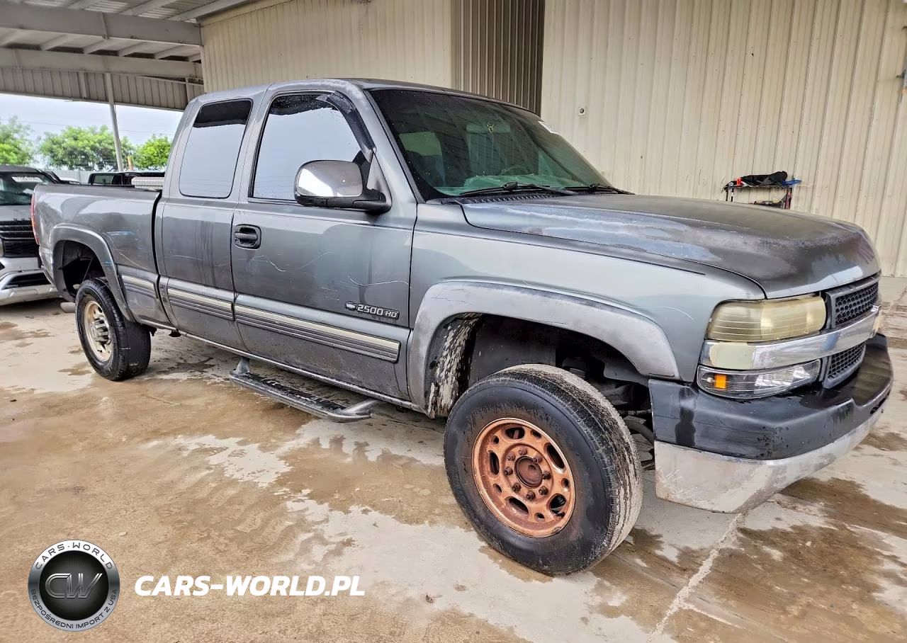2001 Chevrolet Silverado C2500 Heavy Duty VIN:1GCHC29U31E213623 - 4