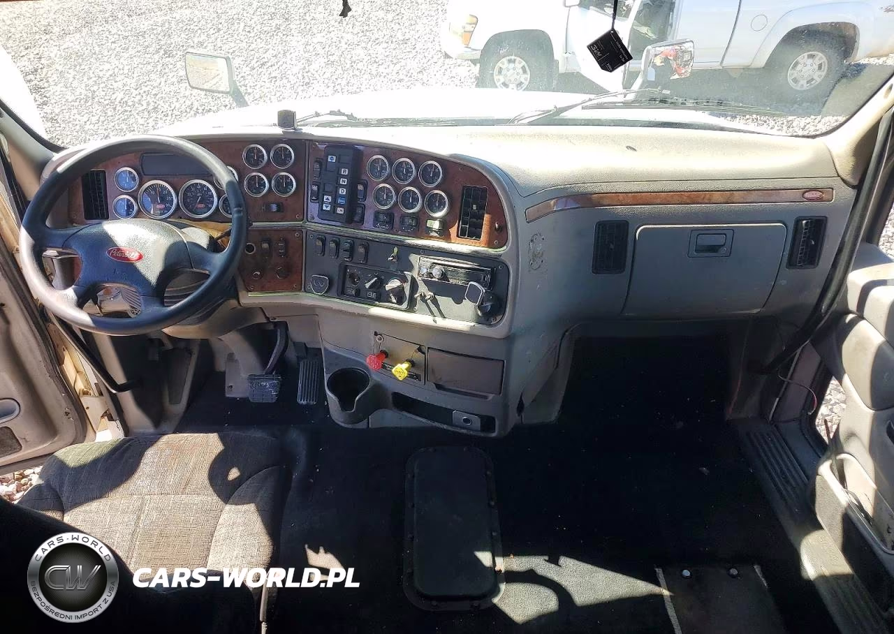 2006 Peterbilt 387 Semi Truck VIN:1XP7DB9X06D630017 - 8