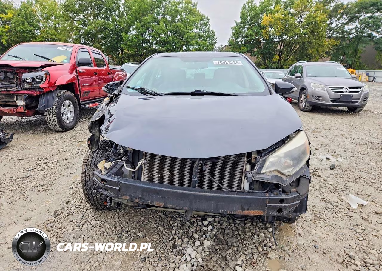 2015 Toyota Corolla S Plus VIN:2T1BURHE3FC446692 - 5