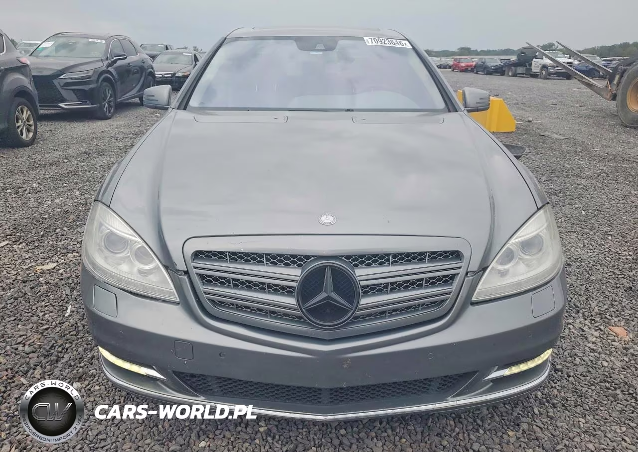 2013 Mercedes-Benz S 550 VIN:WDDNG7DB8DA528221 - 5