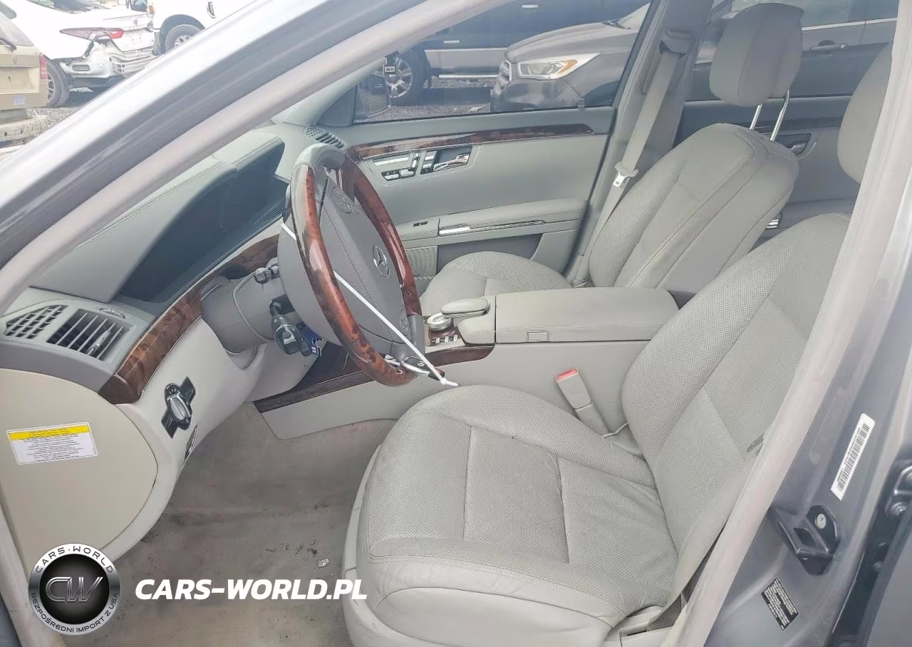2013 Mercedes-Benz S 550 VIN:WDDNG7DB8DA528221 - 7