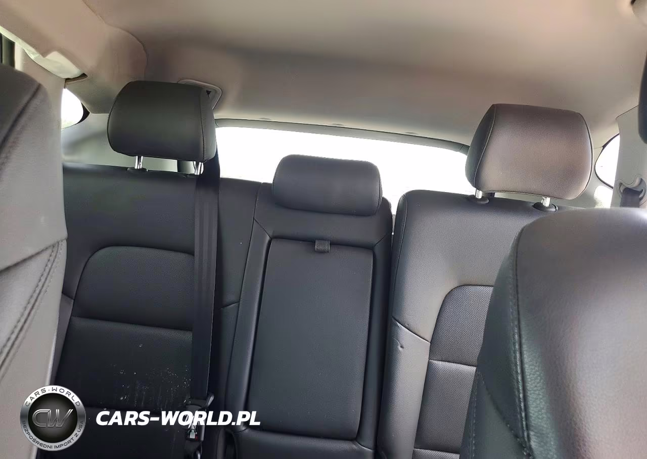 2018 Hyundai Tucson Sel Plus VIN:KM8J33A45JU647661 - 10
