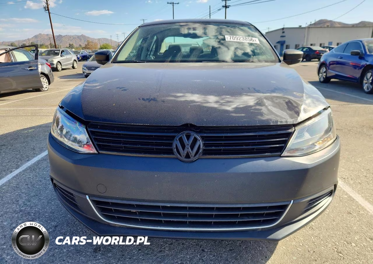 2011 Volkswagen Jetta Base VIN:3VW2K7AJXBM300533 - 5