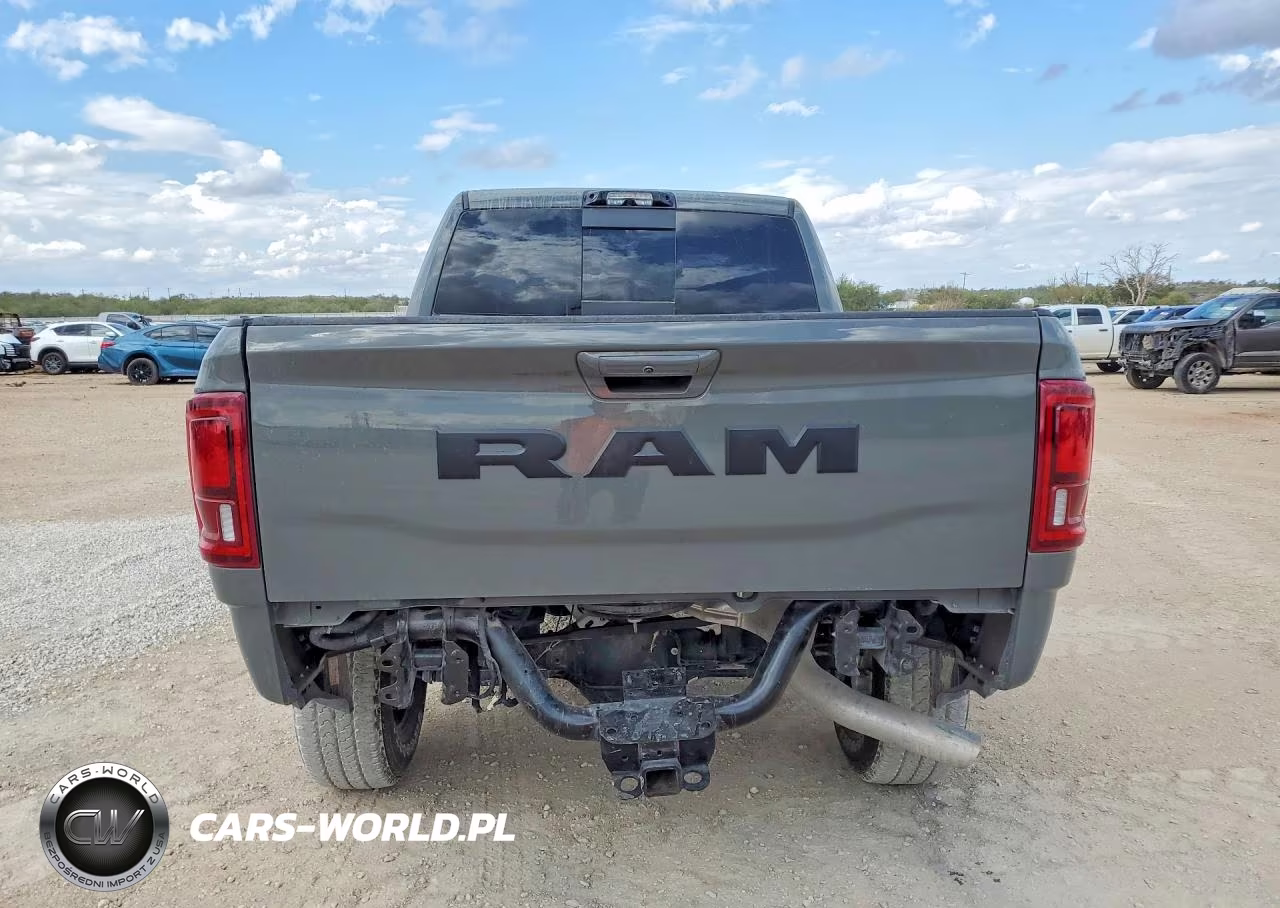 2026 Ram 2500 Laramie VIN:3C63R5FL4TG151609 - 6