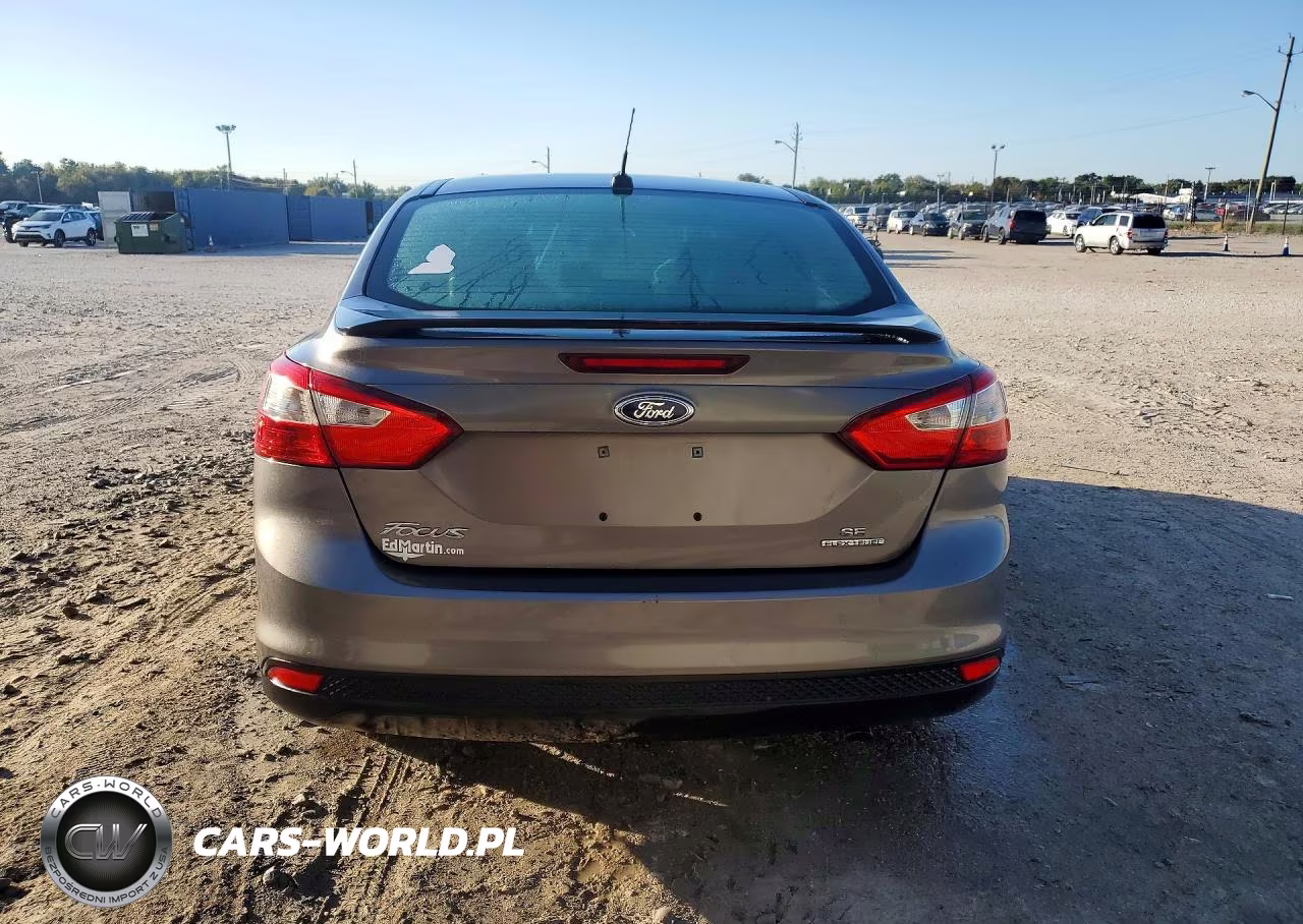 2014 Ford Focus Se VIN:1FADP3F20EL129231 - 6