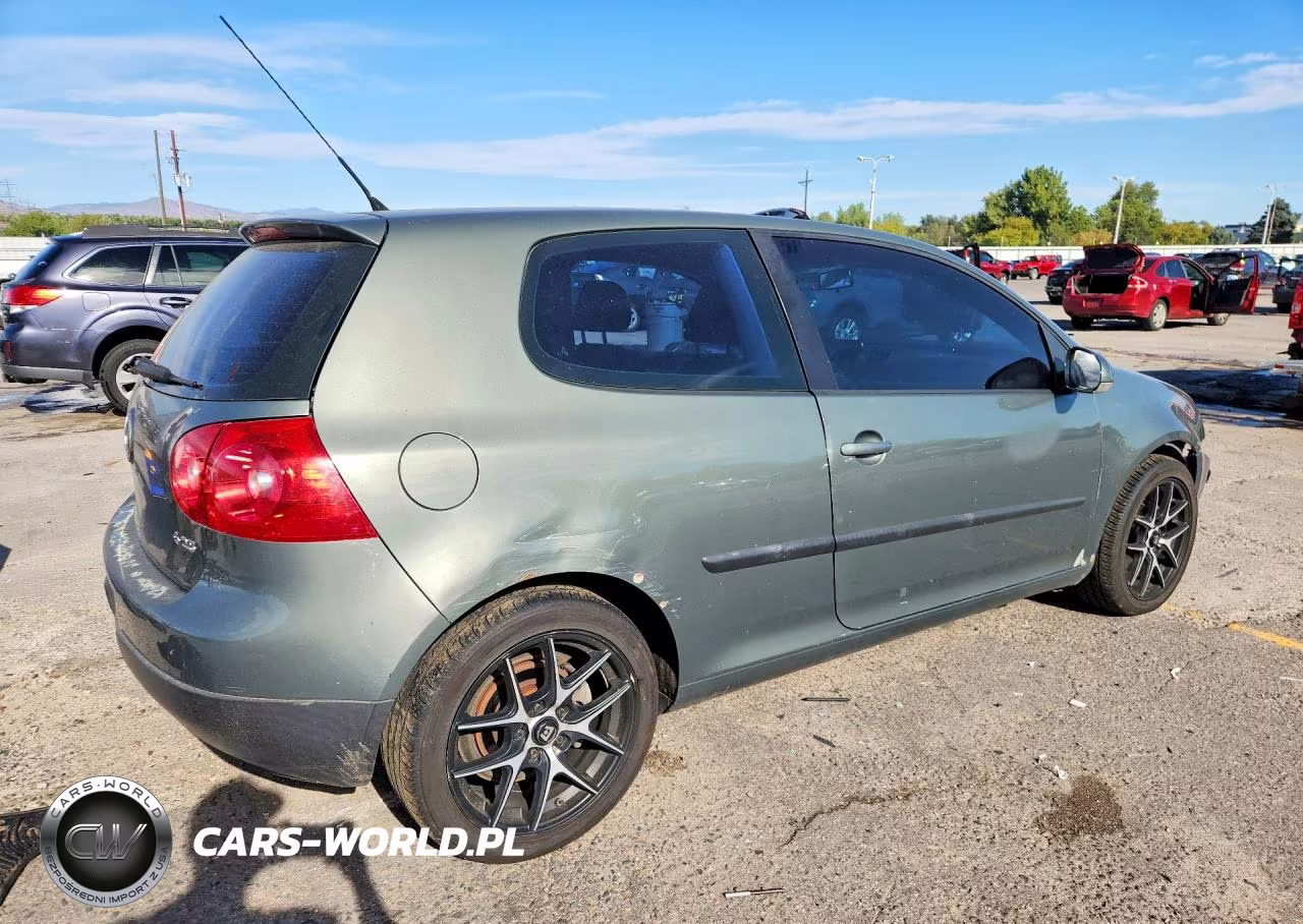2007 Volkswagen Rabbit VIN:WVWAR71K37W187051 - 3