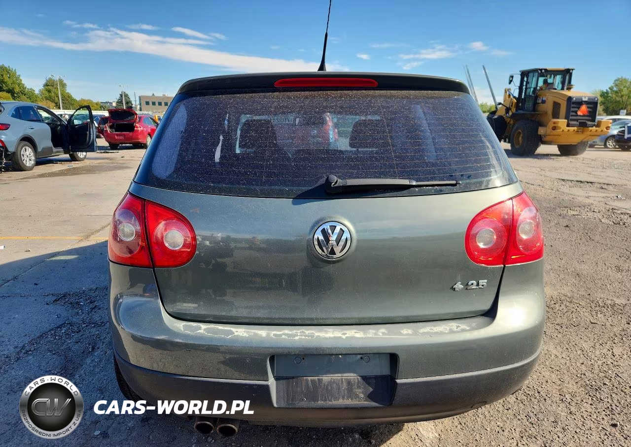 2007 Volkswagen Rabbit VIN:WVWAR71K37W187051 - 6