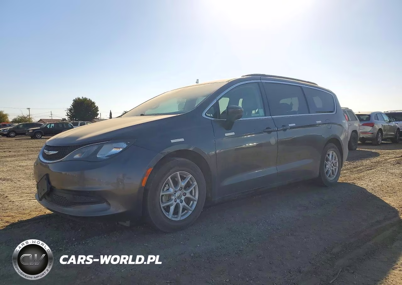 2021 Chrysler Voyager Lxi VIN:2C4RC1DG3MR552034 - 1