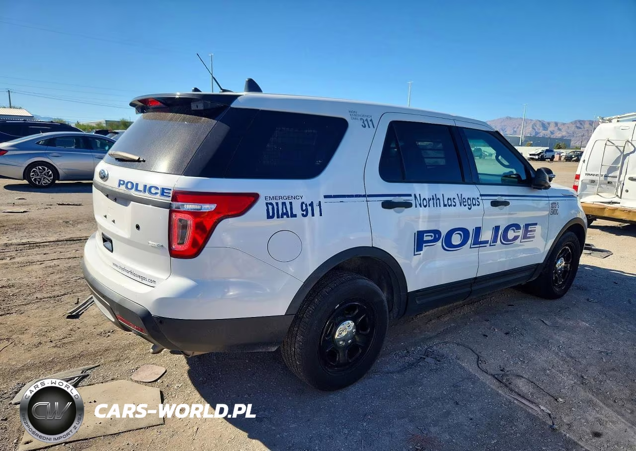 2014 Ford Explorer Police Interceptor VIN:1FM5K8AR4EGA75905 - 3