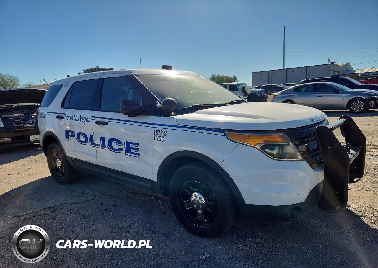 2014 Ford Explorer Police Interceptor VIN:1FM5K8AR4EGA75905 - 4
