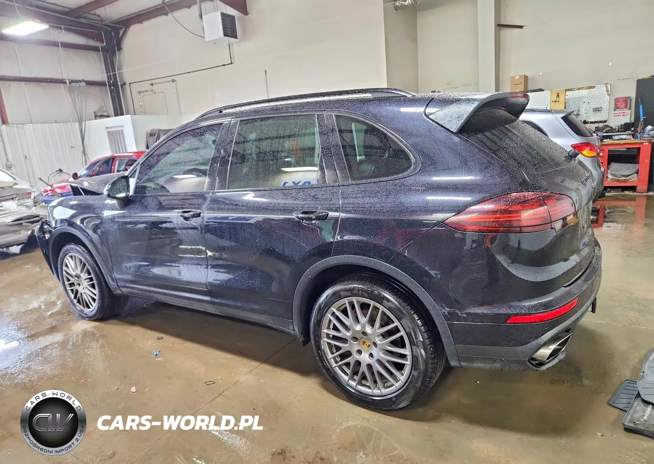 2018 Porsche Cayenne VIN:WP1AA2A28JKA05383 - 2