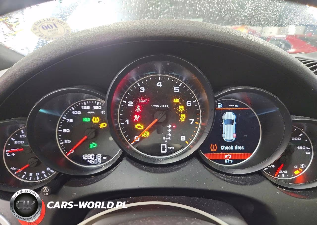 2018 Porsche Cayenne VIN:WP1AA2A28JKA05383 - 9