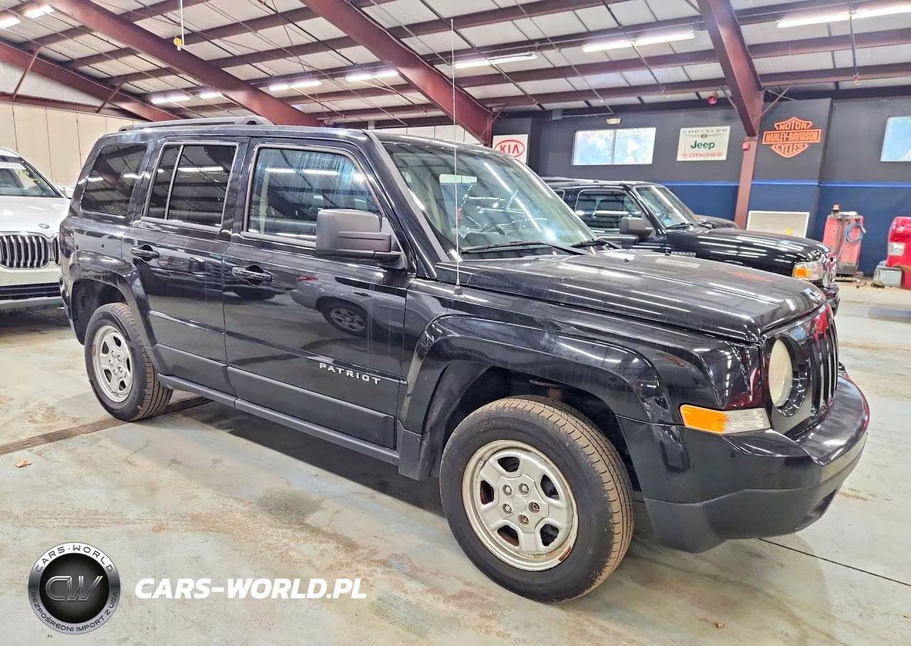 2017 Jeep Patriot Sport VIN:1C4NJRBBXHD142124 - 4