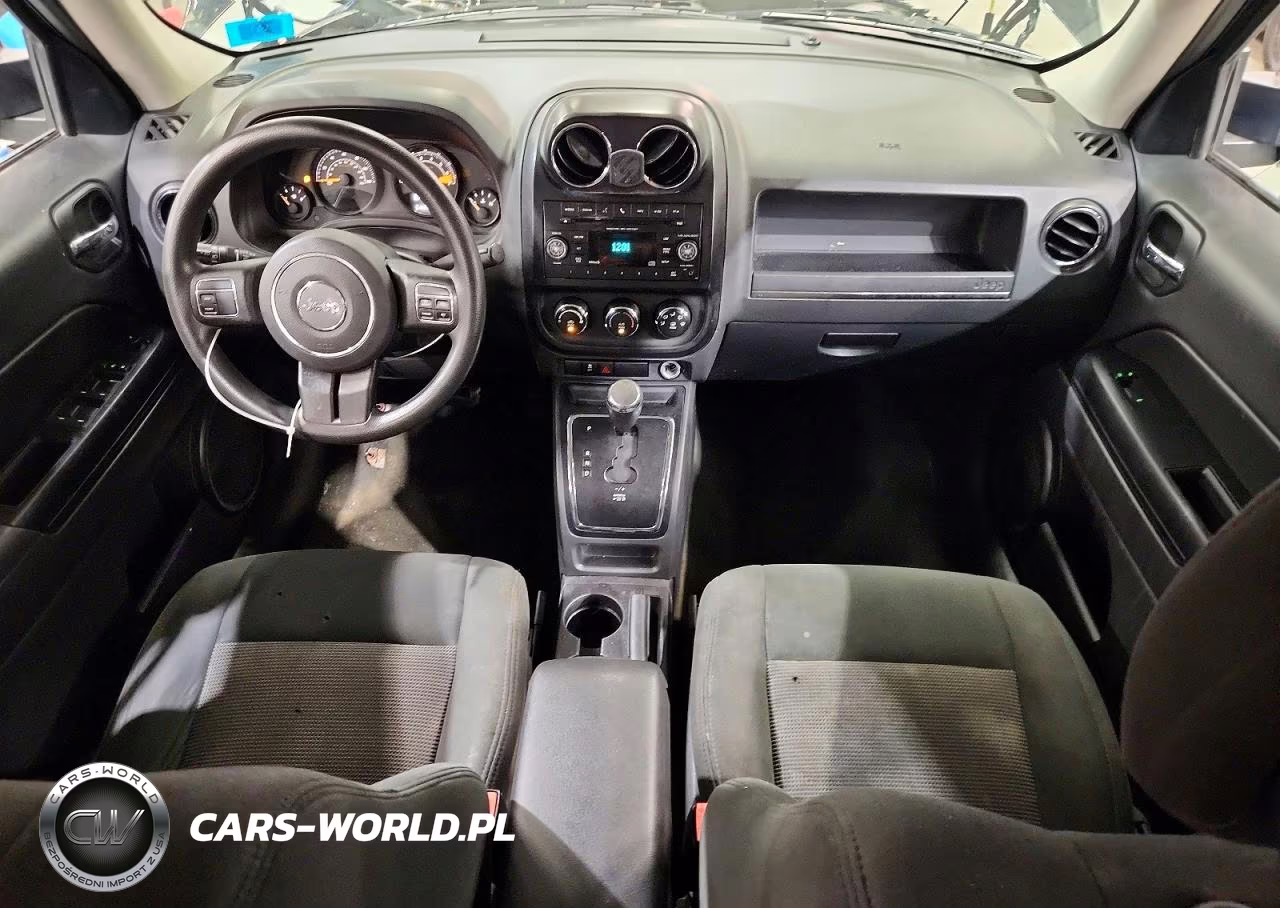 2017 Jeep Patriot Sport VIN:1C4NJRBBXHD142124 - 8