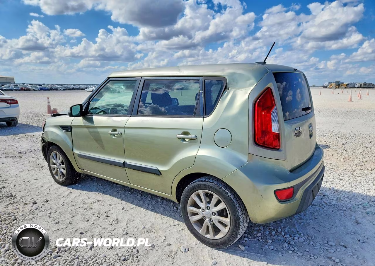 2012 Kia Soul + VIN:KNDJT2A6XC7412108 - 2