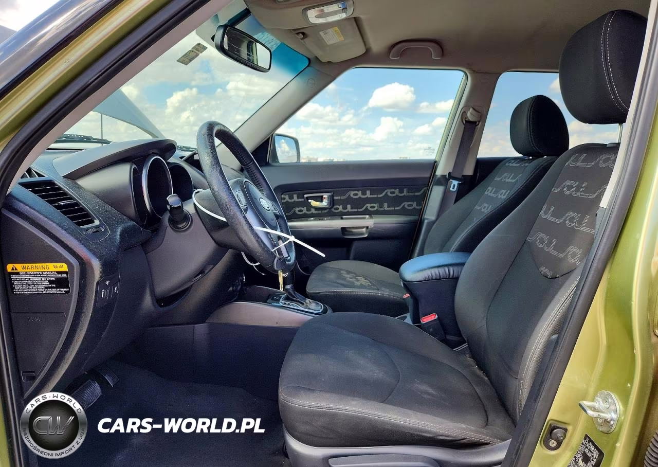 2012 Kia Soul + VIN:KNDJT2A6XC7412108 - 7