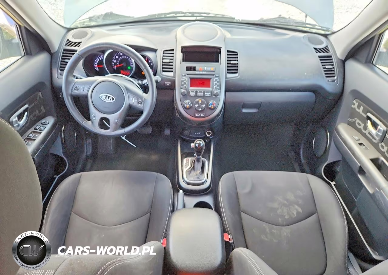 2012 Kia Soul + VIN:KNDJT2A6XC7412108 - 8