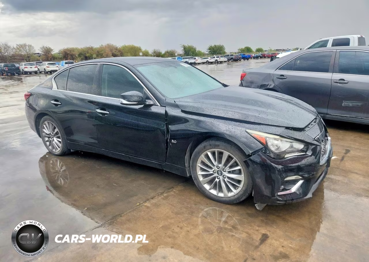2018 Infiniti Q50 3.0T Luxe VIN:JN1EV7AP3JM350411 - 4