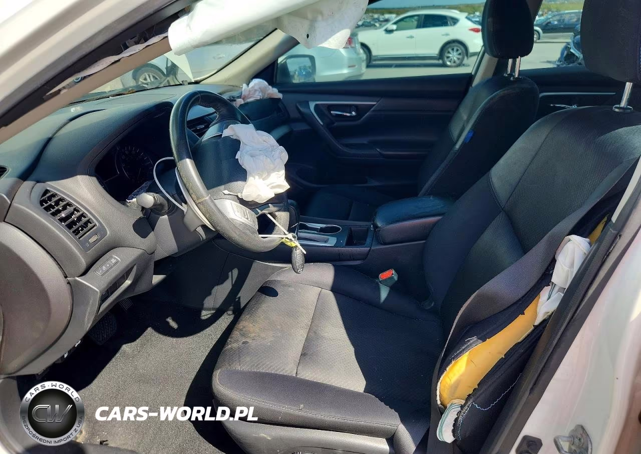 2017 Nissan Altima 2.5 Sr VIN:1N4AL3AP5HN304079 - 7