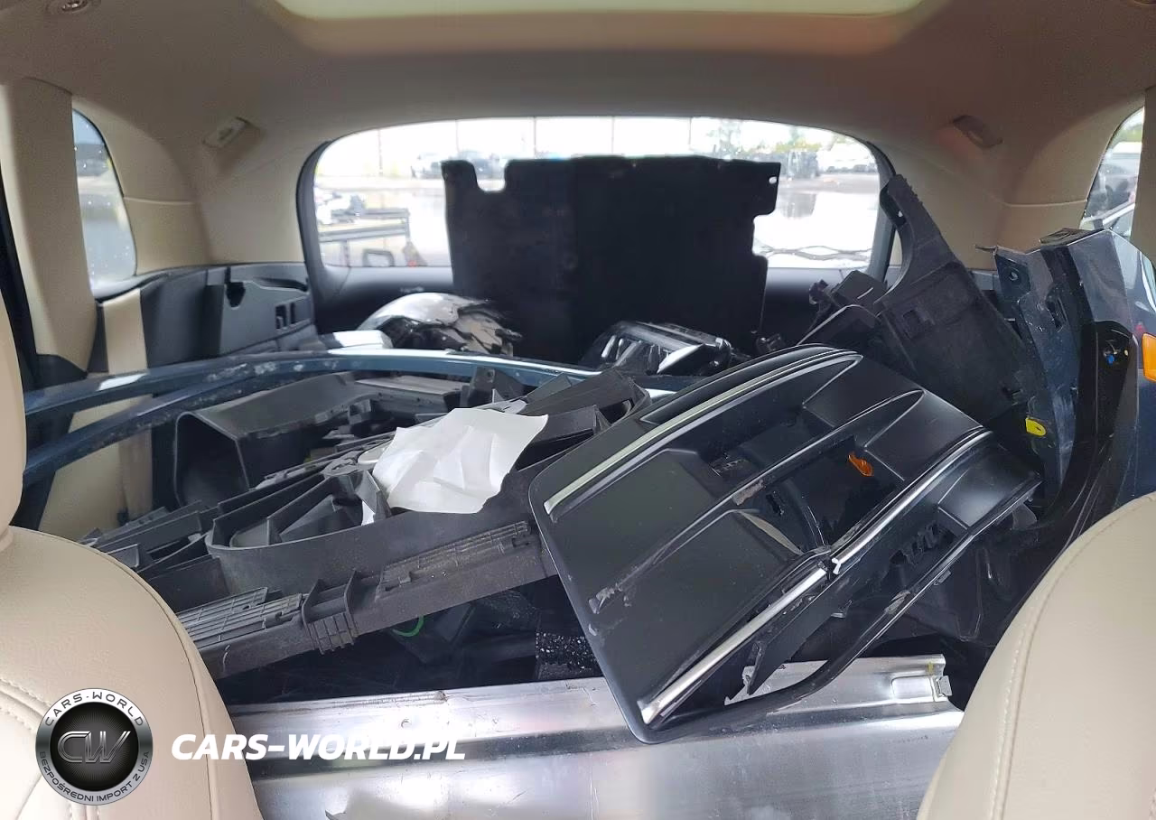 2018 Audi Q5 Premium Plus VIN:WA1BNAFY0J2109085 - 10