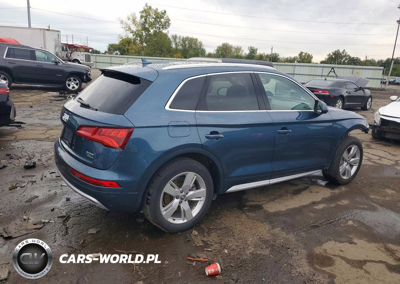 2018 Audi Q5 Premium Plus VIN:WA1BNAFY0J2109085 - 3