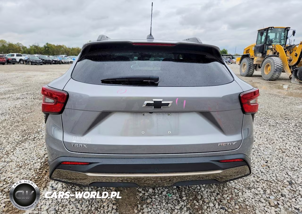2025 Chevrolet Trax Activ VIN:KL77LKEP6SC053713 - 6
