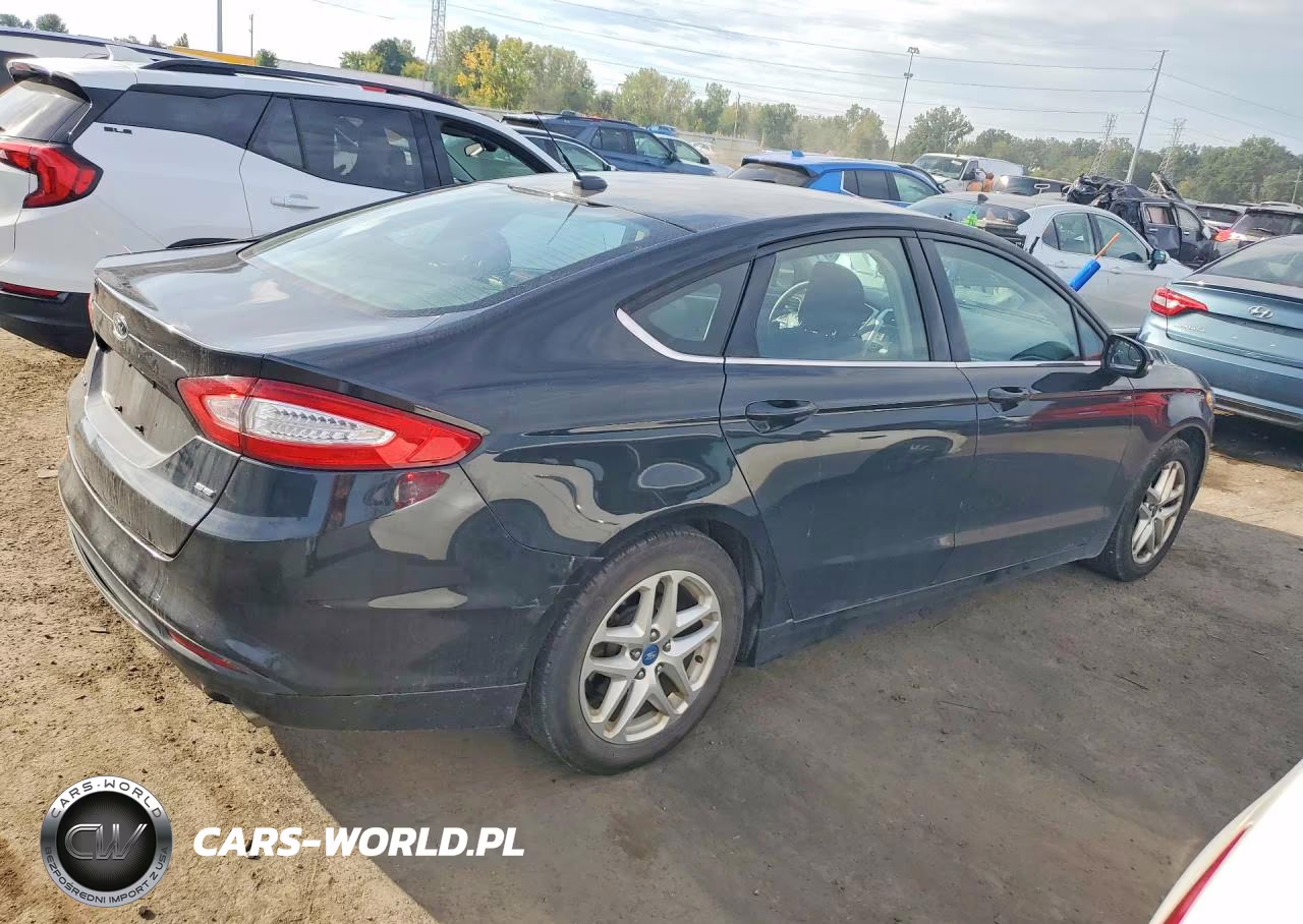 2014 Ford Fusion Se VIN:1FA6P0H78E5375142 - 3