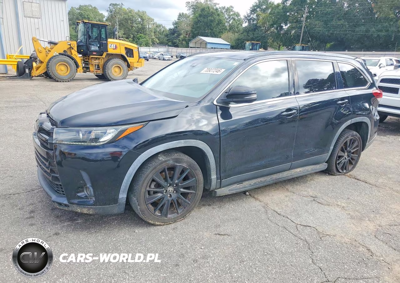 2019 Toyota Highlander Se